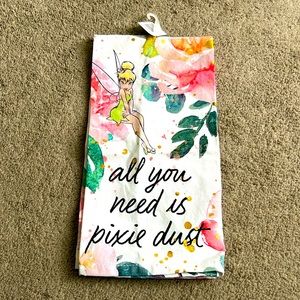 Disney Tinker Bell Oven Mitt and Towel !!!